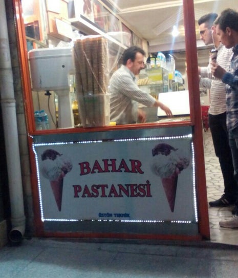Bahar Pastanesi