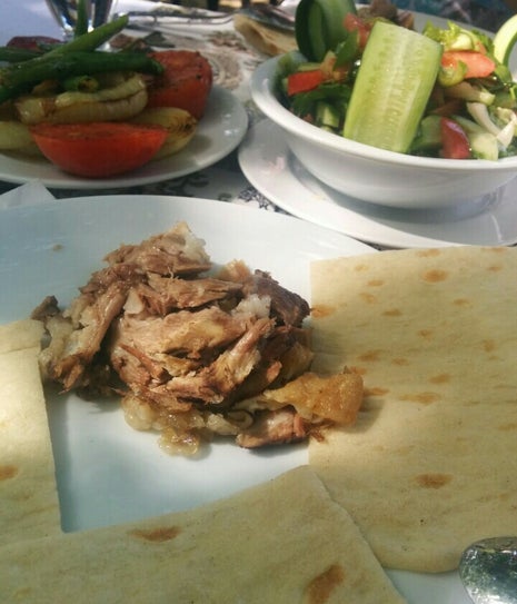 Gökkuşağı Mantı&Kahvaltı Salonu