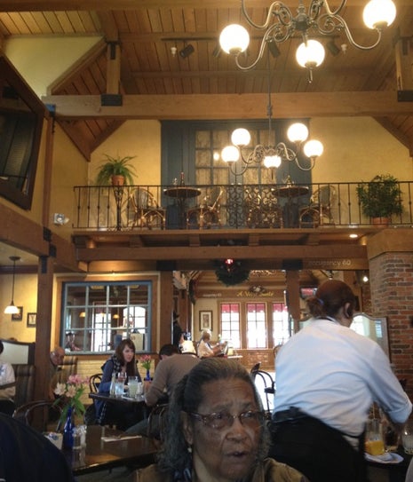 Mimi's Cafe