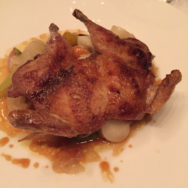 Au Bon Accueil French Restaurant in Paris