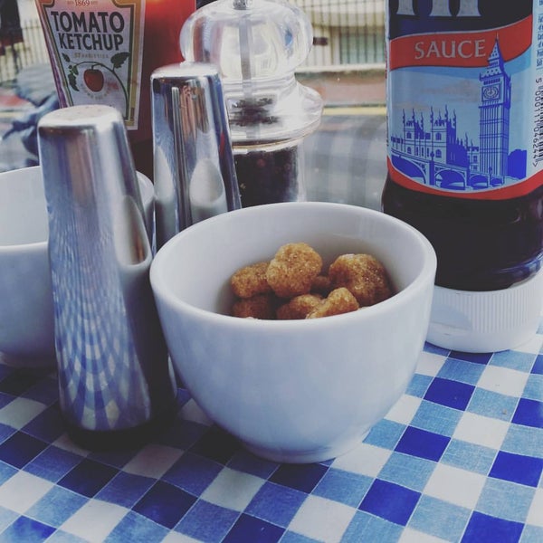 Where's Good? Holiday and vacation recommendations for Brighton, United Kingdom. What's good to see, when's good to go and how's best to get there.