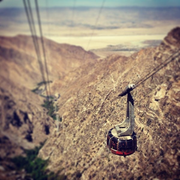 Where's Good? Holiday and vacation recommendations for Palm Springs, United States. What's good to see, when's good to go and how's best to get there.