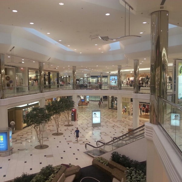 Twelve Oaks Mall - Novi, MI