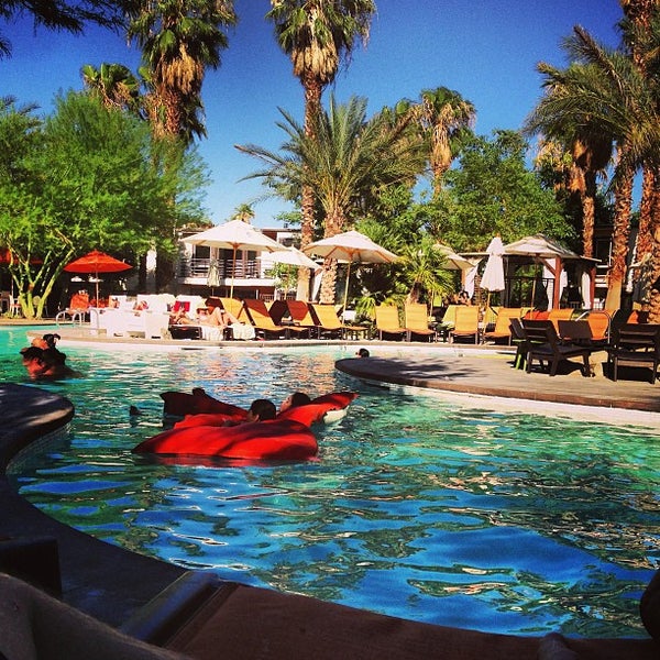 Where's Good? Holiday and vacation recommendations for Palm Springs, United States. What's good to see, when's good to go and how's best to get there.