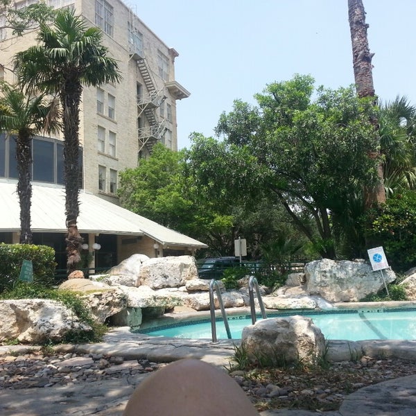 Where's Good? Holiday and vacation recommendations for San Antonio, United States. What's good to see, when's good to go and how's best to get there.