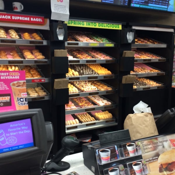 Dunkin Donuts/Baskin Robbins Donut Shop in Jamaica
