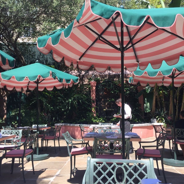 Where's Good? Holiday and vacation recommendations for New Orleans, United States. What's good to see, when's good to go and how's best to get there.