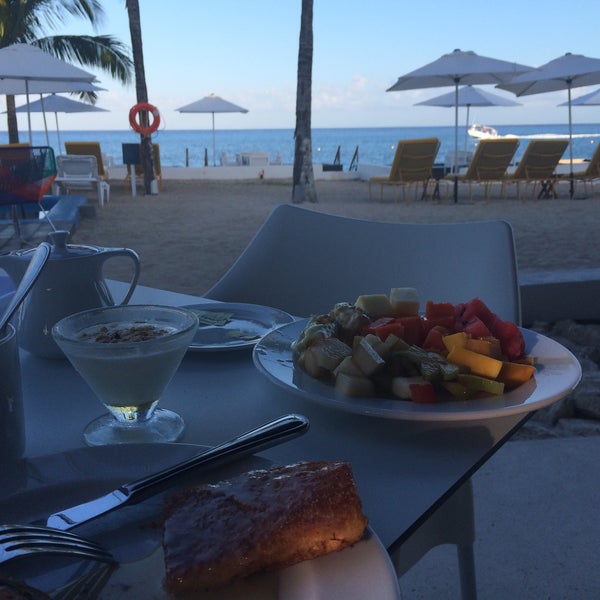 Where's Good? Holiday and vacation recommendations for Cozumel, Messico. What's good to see, when's good to go and how's best to get there.