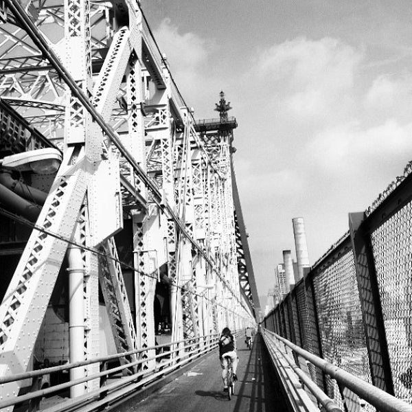 Queensboro Bridge Pedestrian & Bike Path Long Island City 8 tips