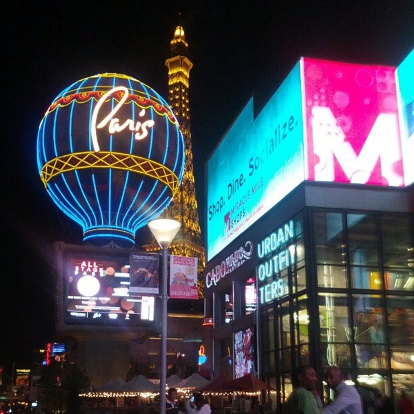 paris las vegas resort casino parking