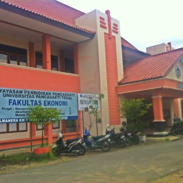 Gedung J F.E UPS Tegal - Tegal, Jawa Tengah