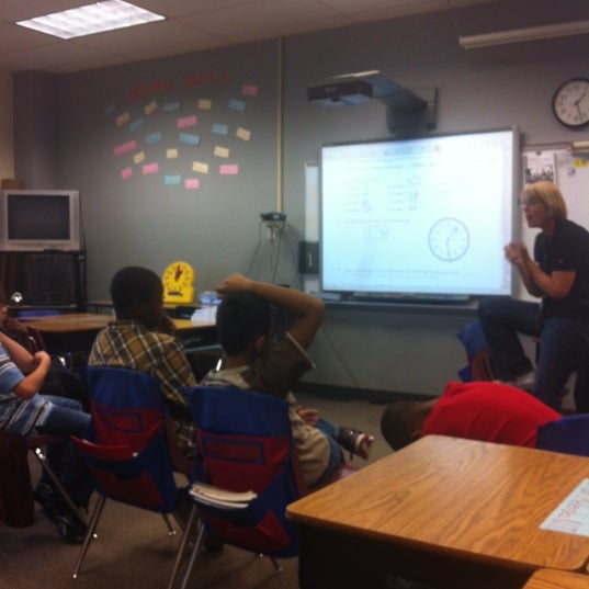 David Cox Elementary - College Classroom in Charlotte