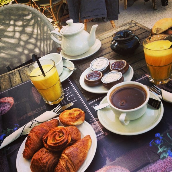Where's Good? Holiday and vacation recommendations for Casablanca, Morocco. What's good to see, when's good to go and how's best to get there.