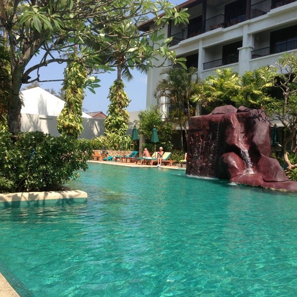 Where's Good? Holiday and vacation recommendations for Phuket, Thailand. What's good to see, when's good to go and how's best to get there.