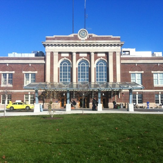 lancaster train station