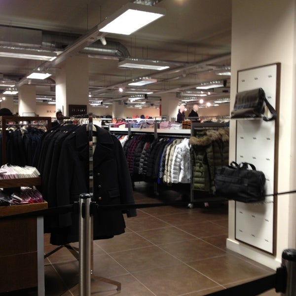 burberry factory outlet london