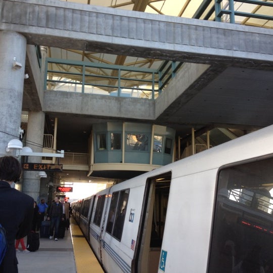 Millbrae BART Station - Millbrae, CA