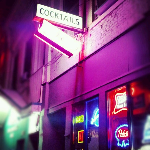 Best Dive Bars in America Complex