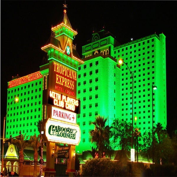 how many casinos are in laughlin nevada
