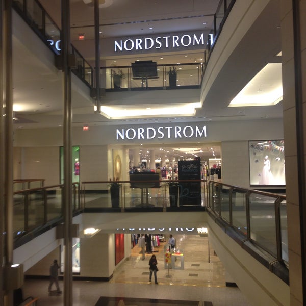 Photos at Nordstrom Michigan Avenue - Near North Side - Chicago, IL