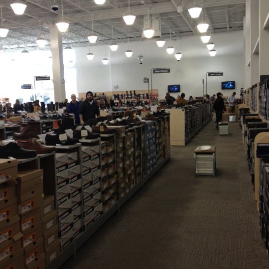 DSW Designer Shoe Warehouse - Shoe Store in Springfield