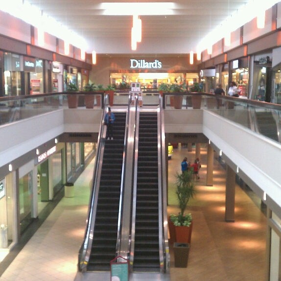 Greenbrier Mall 1401 Greenbrier Pkwy