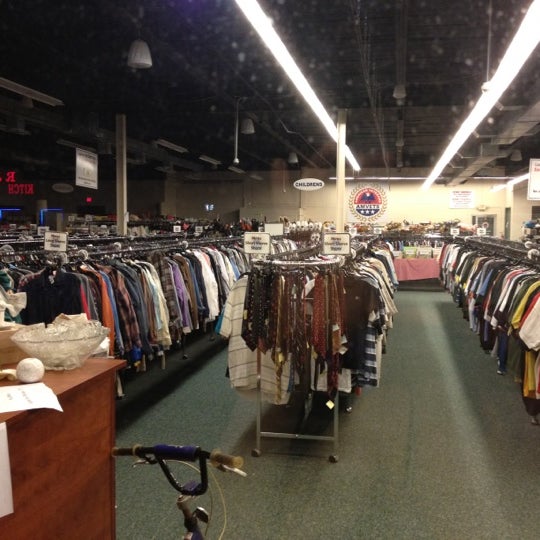 Amvets Thrift Store Copiague, NY