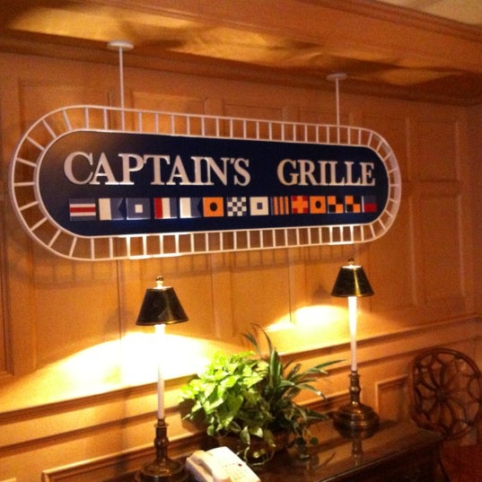 Captain's Grille American Restaurant in Lake Buena Vista