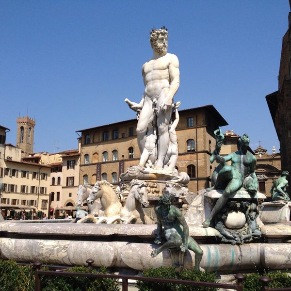 Where's Good? Holiday and vacation recommendations for Florence, Italy. What's good to see, when's good to go and how's best to get there.