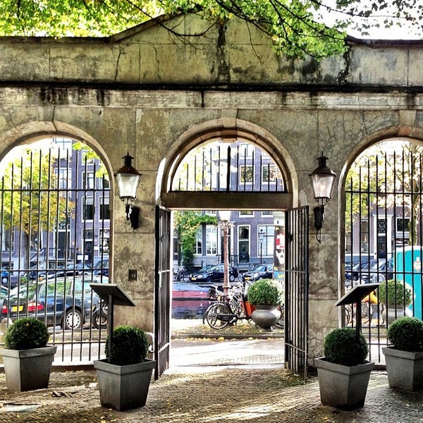 Where's Good? Holiday and vacation recommendations for Amsterdam, Netherlands. What's good to see, when's good to go and how's best to get there.