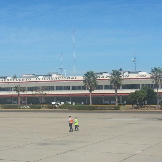 Fotos en Aeropuerto Internacional General Rafael Buelna (MZT) 100
