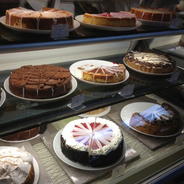Eli's Cheesecake Bakery Cafe Dunning 6701 W Forest Preserve Ave