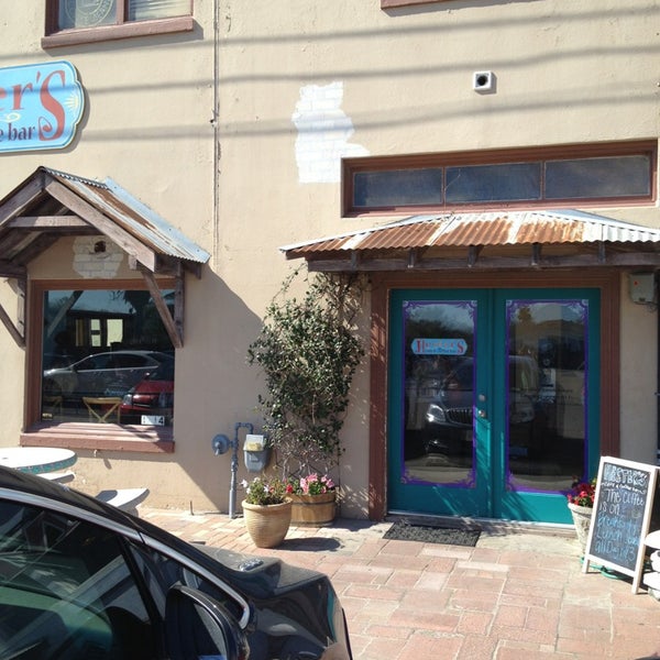 Hester's Cafe & Coffee Bar Café in Corpus Christi