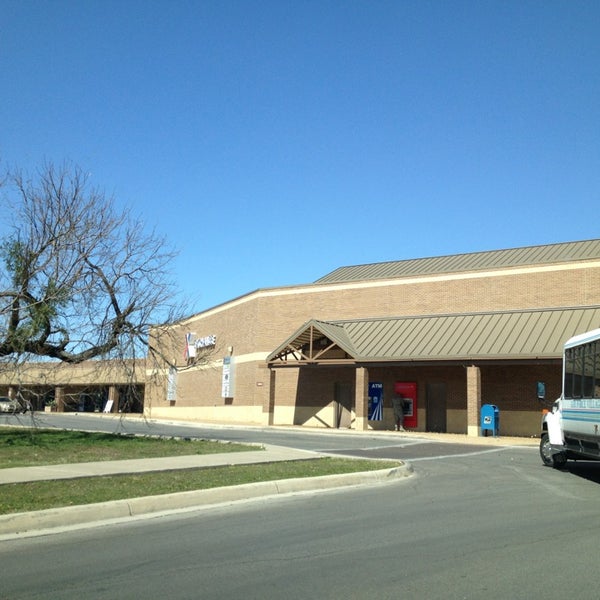 lackland afb store