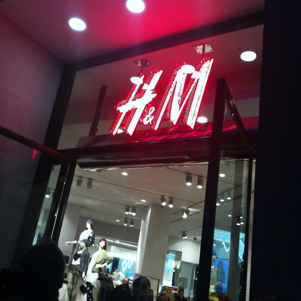 H&M Clothing Store in West End