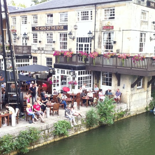 Where's Good? Holiday and vacation recommendations for Oxford, United Kingdom. What's good to see, when's good to go and how's best to get there.