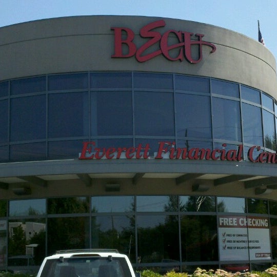 BECU Everett Financial Center - Credit Union in Everett Mall South