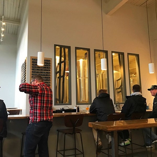 Where's Good? Holiday and vacation recommendations for Seattle, United States. What's good to see, when's good to go and how's best to get there.