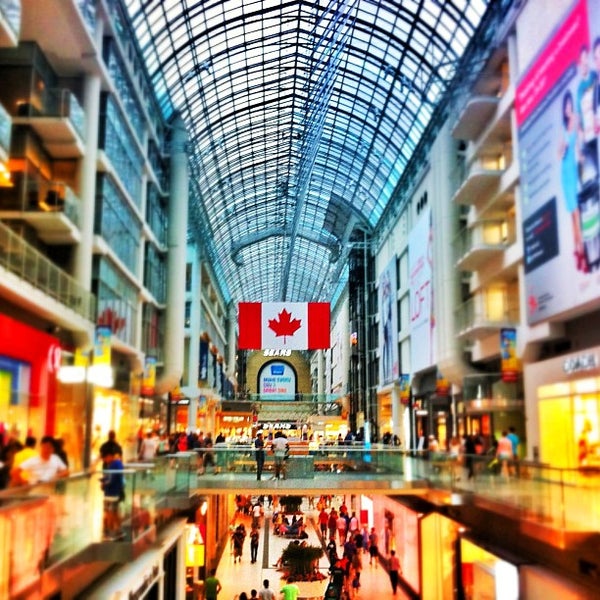Toronto Eaton Centre - Toronto, ON
