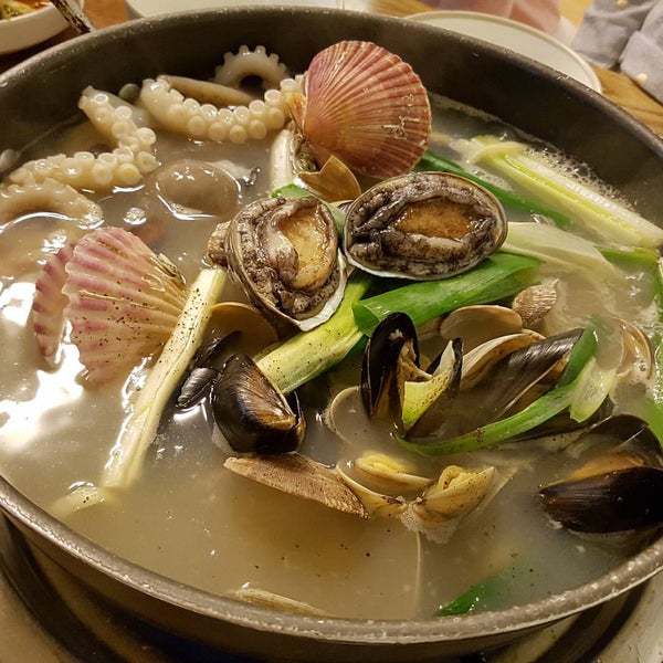 미애네 칼국수•조개구이 - 팁 8개에서의 사진