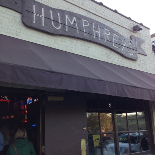 Humphrey's Restaurant & Tavern Bar in Midtown
