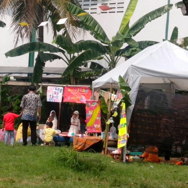  Sekolah Alam Indonesia Cibinong Cibinong Jawa Barat