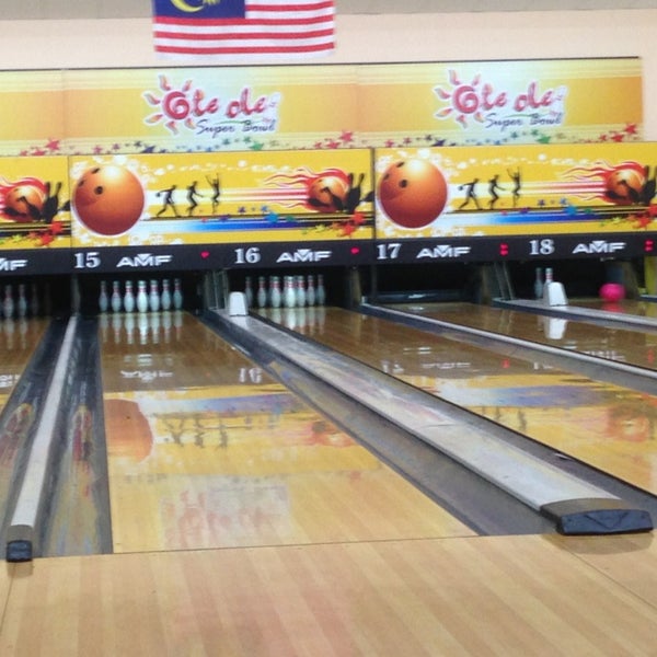 Monterez Bowling - Shah Alam, Selangor