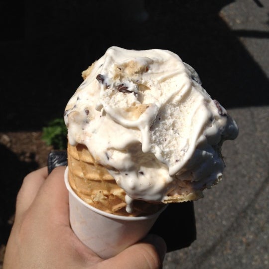 Cape Cod Creamery Ice Cream Shop in South Yarmouth