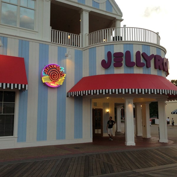 Jellyrolls Piano Bar in Disney's Boardwalk