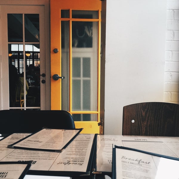 12 Chairs Williamsburg 342 Wythe Ave