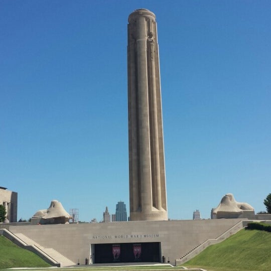 National World War I Museum At Liberty Memorial - Crown Center - Kansas ...