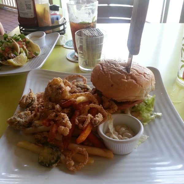 Sunshine Bar & Grill Caribbean Restaurant in Grand Cayman