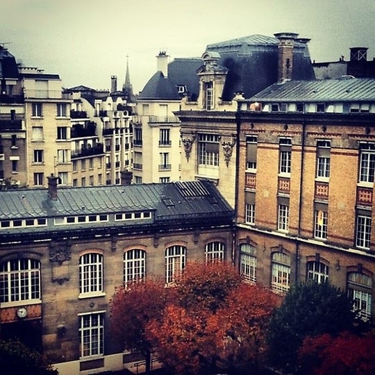 ESCP Europe SaintAmbroise 79 avenue de la République ESCP Europe SaintAmbroise 79 avenue de la République