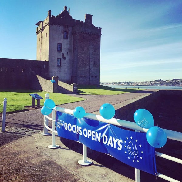 Where's Good? Holiday and vacation recommendations for St. Andrews, United Kingdom. What's good to see, when's good to go and how's best to get there.